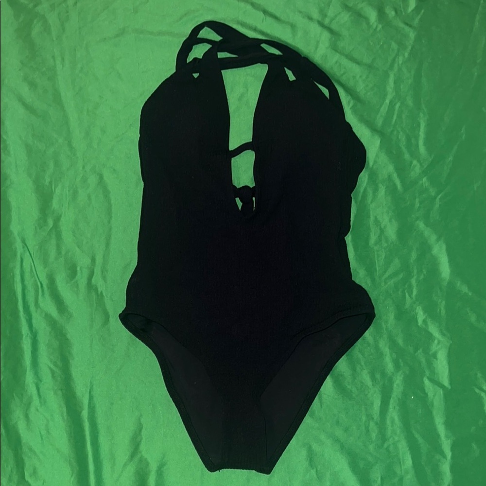 NWOT BeccaStylish Black One Piece Swimsuit size Small - Picture 2 of 8